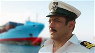 Makers of Bharat share insights of Salman Khan shooting in the middle of the ocean