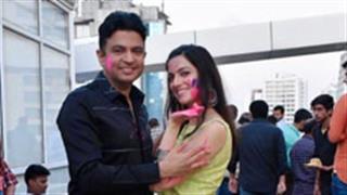 Bhushan Kumar and Divya Khosla Kumar creating the color love this Holi
