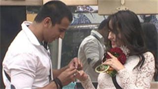 'Bigg Boss 9': Prince's proposal to Nora leaves her awkward
