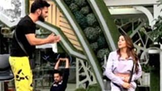 बिग बॉस 14: निक्‍की तंबोली ने पैंट के अंदर छिपाया नॉमिनेशन मास्‍क!