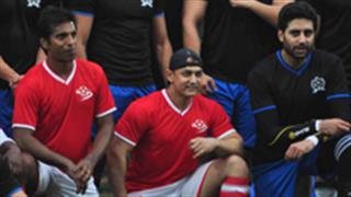 Aamir's daughter organises charity football match
