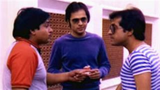 Farooque Sheikh wishes 'Chashme Baddoor' team 'all the best'