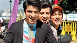 'Chashme Buddoor' remake stars caught in the act