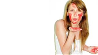 Claudia Ciesla goes herbal for Holi
