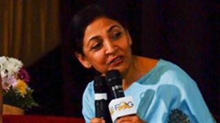 Should have explored theatre long ago: Deepti Naval
