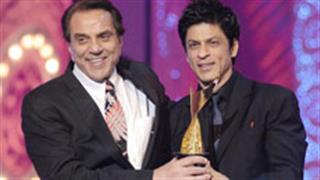 Tying Cart Ahead of Horse: SRK gives filmi gyaan to Garam Dharam