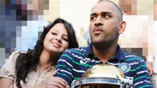 ​​अभिषेक ने पिता बनने पर धोनी को दी बधाई 