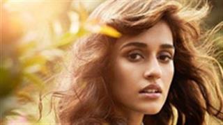 Disha Patani is soaring the temperature with her Instagram pictures
