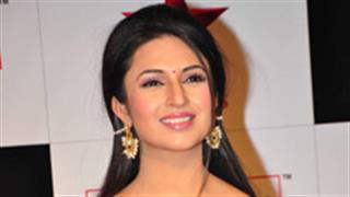 What made Divyanka fall in love with saris?