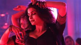 Prachi Desai does item number for free