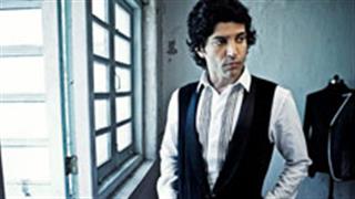 Who's that gal, for whom Farhan has the highest regard?