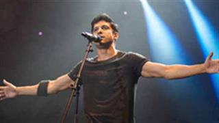 Farhan Akhtar to release his first Hindi single as Independent singer/songwriter