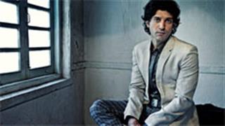  Farhan has high hopes from Shyam Benegal