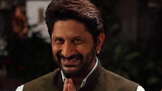 Arshad Warsi bought 50 pairs of shoes for the entire crew of Fraud Saiyaan!  