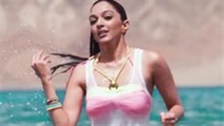 'Fugly' collects Rs.2.95 crore on first day, director happy
