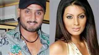 Harbhajan and Geeta Basra to tie the knot this month!