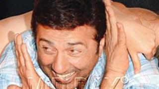 When Sunny Paaji received a punch publicly