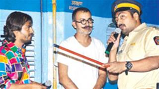 On Sets: Nawazuddin and Anurag launch their comedy flick 'Ghoomketu'