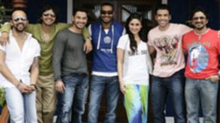 Ajay Devgn gets grungy makeover for Golmaal 3