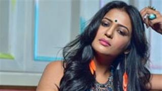 'I believe in eating healthy and wholeheartedly', says Gulki Joshi from Sony SAB’s Madam Sir as she reveals her fitness secrets