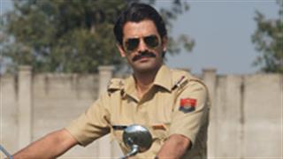 How did Barun Sobti transform into a Haryanvi Police officer in Eros Now’s Halahal?