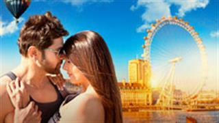 The kiss in Her Tu Meri song was very spontaneous says Himesh Reshammiya!
