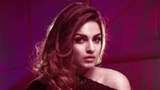 Himanshi Khurana to come up with her next track 'Suit Dwaade', poster out!