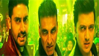 The Housefull 3 team mass entertains