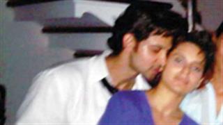 Exposed! Hrithik and Kangana got 'cosy' at a party