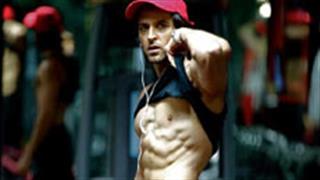 On 41st b'day, friends wish Hrithik 'health and hotness'