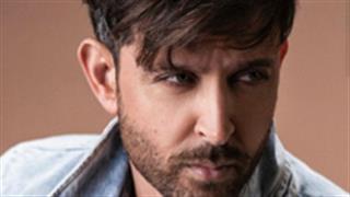 ऋतिक रोशन ने शिक्षक दिवस पर पैरालिंपियन्स और शिक्षकों को दिया शानदार ट्रिब्यूट!
