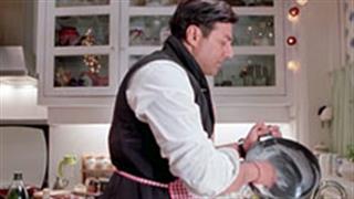 'Gharelu Ladka' Sunny Deol Washed dishes