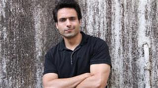 Actor Iqbal Khan Walks the Talk!