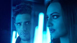 Groove with 'Ittefaq Se (Raat Baaki)' from 'Ittefaq'!