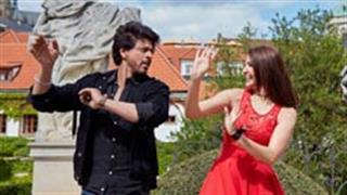 Watch Harry and Sejal grooving on 'Radha'!