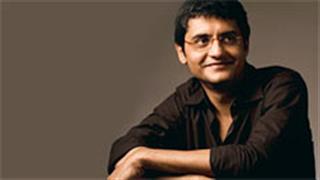 A candid chat with 'Shuddh Desi Romance' writer Jaideep Sahni