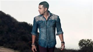 Jay Sean Sings in Hindi! 