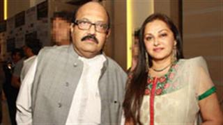 Jaya Prada loses cool, threatens to slap reporter