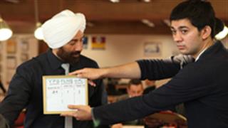 अपने बेटे करण को लॉन्च करने वाले निर्देशक की तलाश में हैं सनी देओल 