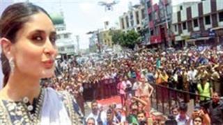 Kareena tours three cities in 24 hours
