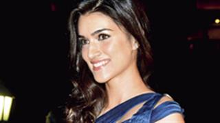 'Heropanti' actress Kriti Sanon in 'Housefull 3'?