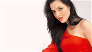 Deol girl Kristina Akheeva's special request to Sunny