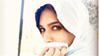 Kriti Sanon nails work & chill in these latest pictures from Oman
