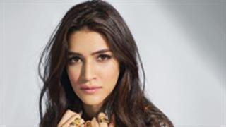 Here is a proof that Kriti Sanon is on Top of her style game!