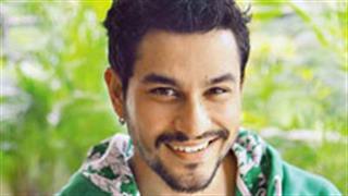 Angry mob injures Kunal Kemmu