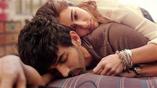 Meet Veer & Zoe, lost in love in the first look poster of 'Love Aaj Kal 2'