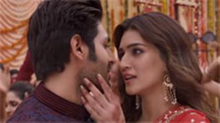 Luka Chuppi: Tu Laung Main Elaachi is the new love song of the season!