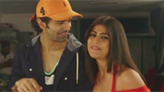 Finally promotional jaunt of Main Aur Mr Riight ends