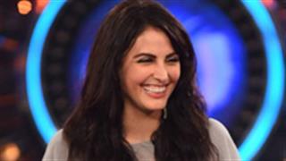 Mandana hailed the most beautiful girl on Bigg Boss ever!
