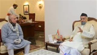 CINTAA Sr VP Manoj Joshi meets Mah Governor to represent senior actor issues